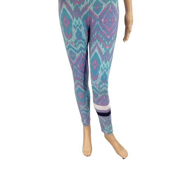 Chaser Blue Pink Ikat Print Crisscross Back Sports Bra and Leggings Set M - Picture 3 of 6